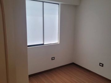 VENTA DE DEPARTAMENTO EN CASUARINAS SUR EN SURCO