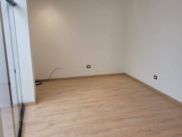 VENTA DE DEPARTAMENTO EN CASUARINAS SUR EN SURCO