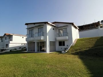 Venta Unidad de Casas en Marinilla Antioquia