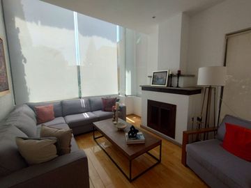 PRECIOSA Y ACOGEDORA CASA EN VENTA EN EXCLUSIVO CONDOMINIO EN SAN NICOLÁS TOTOLAPAN,