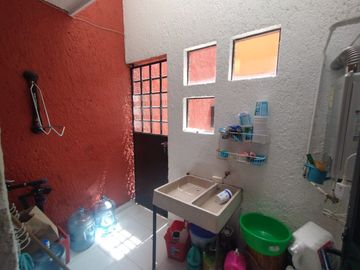 PRECIOSA Y ACOGEDORA CASA EN VENTA EN EXCLUSIVO CONDOMINIO EN SAN NICOLÁS TOTOLAPAN,