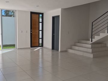 VENTA DE CASA EN LA COL. GABRIEL TEPEPA