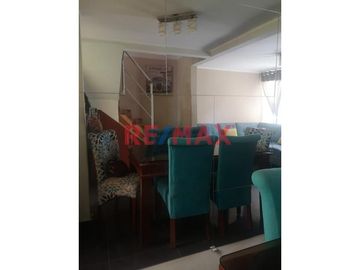 Venta Casa 3 Pisos De 85M2, Carabayllo