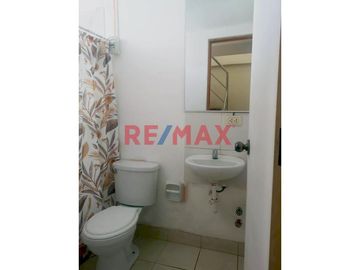 Venta Casa 3 Pisos De 85M2, Carabayllo