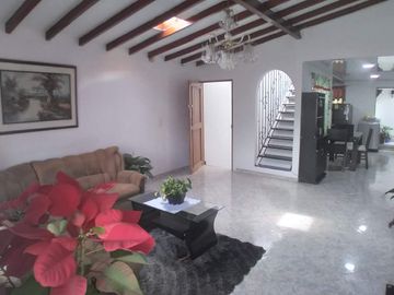 Venta hermoso Apartamento Barrio La Pedrera, Copacabana, Antioquia.