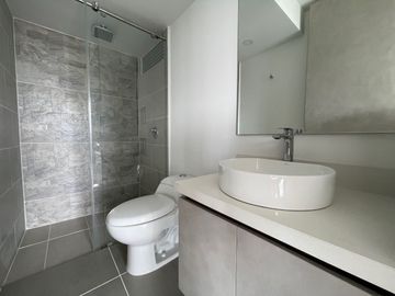 Apartamento en venta - Av centenario