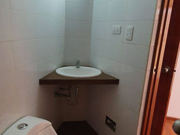 Villa María del Triunfo Venta Departamento 75.65M2 $65,000 Calle Manco Inca 110 Piso 5 (Tarapacá). Urb. José Carlos Mariátegui.