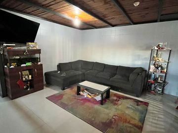 Casa 144 m2/ 65 2-D, 1-B