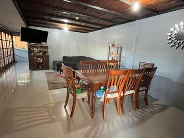 Casa 144 m2/ 65 2-D, 1-B