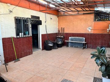 Casa 144 m2/ 65 2-D, 1-B