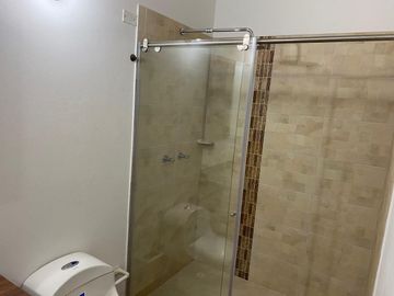 ESPECTACULAR CASA ESQUINERA EN VENTA.