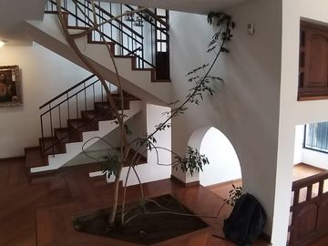 Venta - Casa - Urbanización El Condado - Norte - Quito