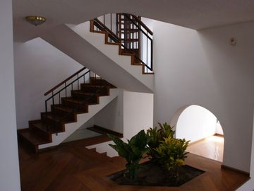 Venta - Casa - Urbanización El Condado - Norte - Quito