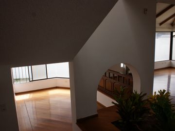 Venta - Casa - Urbanización El Condado - Norte - Quito