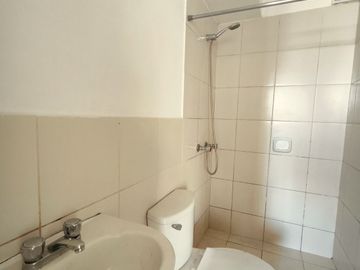 Departamento de ocasión en condominio club