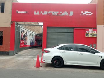SE VENDE LOCAL COMERCIAL MAGDALENA