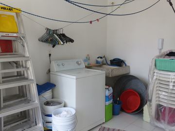 CASA EN CONDOMINIO 3 REC CON BAÑO, 3 AUTOS, VIGILANCIA, JARDÍN TERRAZA,CERCA DEL HOSPITAL ANGELES