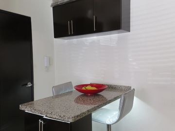 CASA EN CONDOMINIO 3 REC CON BAÑO, 3 AUTOS, VIGILANCIA, JARDÍN TERRAZA,CERCA DEL HOSPITAL ANGELES