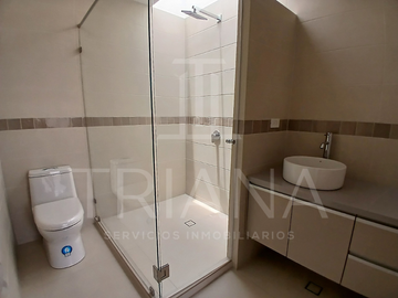 EXCLUSIVAS CASAS DE 3 HABITACIONES EN CONJUNTO PRIVADO LOS ALISOS - TUMBACO