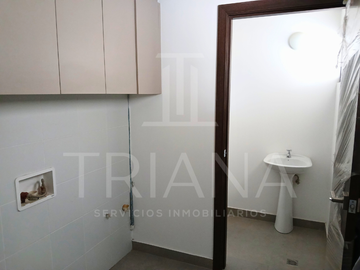 EXCLUSIVAS CASAS DE 3 HABITACIONES EN CONJUNTO PRIVADO LOS ALISOS - TUMBACO