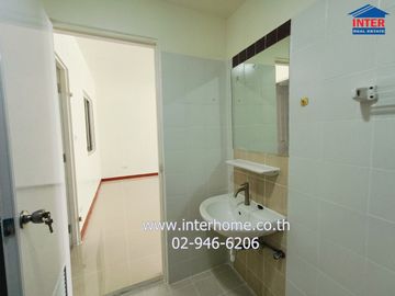 2-storey townhouse, renovated throughout, 21.2 sq.w., Pruksa Ville Village 12A, Phahon Yothin-Sai Mai, opposite Soi Sai Mai 64, Sai Mai Road, Sukhaphi
