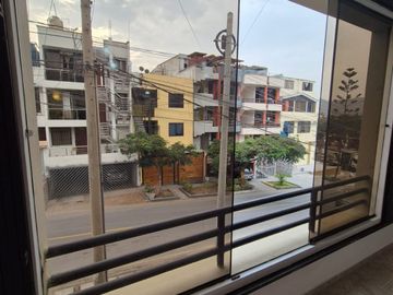 Alquiler Departamento en Las Laderas De La Molina S/ 2,400 ( incluye mantenimiento y arbitrios)