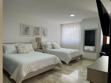Venta Casa Hotel Boutique, Barrio El Ingenio, sur de Cali, Colombia