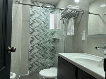 Venta Casa Hotel Boutique, Barrio El Ingenio, sur de Cali, Colombia
