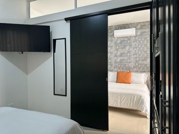 Venta Casa Hotel Boutique, Barrio El Ingenio, sur de Cali, Colombia