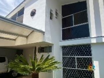 VENTA DE CASA EN LA COLONIA FÉLIX IRETA