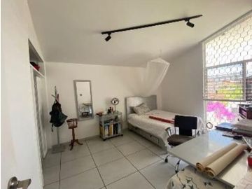 VENTA DE CASA EN LA COLONIA FÉLIX IRETA