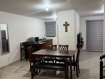 VENTA CASA AMUEBLADA EN PRIVADA CATENA