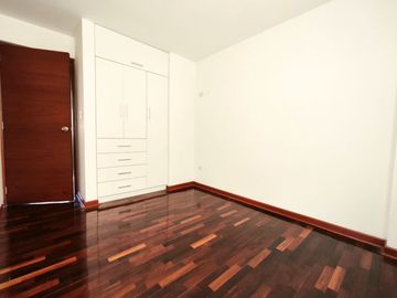 Departamento con 2 habitaciones frente a Megaplaza