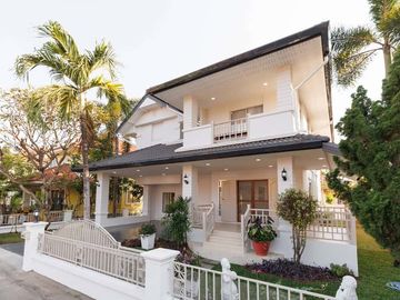 Single house for sale, renovated, Royal Village, 5 bedrooms, with built-in furniture, near Kad Farang