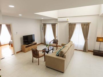 Single house for sale, renovated, Royal Village, 5 bedrooms, with built-in furniture, near Kad Farang