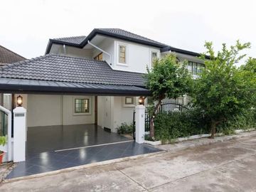 Single house for sale, Kulphan Ville 6 Village, Chiang Mai, 5 bedrooms, near Chiang Mai International Airport, Central Airport Plaza