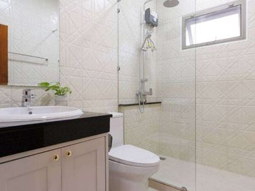 Single house for sale, Kulphan Ville 6 Village, Chiang Mai, 5 bedrooms, near Chiang Mai International Airport, Central Airport Plaza