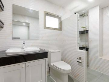 Single house for sale, Kulphan Ville 6 Village, Chiang Mai, 5 bedrooms, near Chiang Mai International Airport, Central Airport Plaza