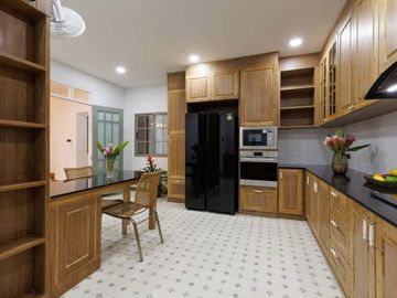 Single house for sale, Kulphan Ville 6 Village, Chiang Mai, 5 bedrooms, near Chiang Mai International Airport, Central Airport Plaza