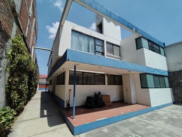 🏢 EDIFICIO COMERCIAL EN VENTA – TOLUCAUbicación estratégica:** **Av. Isidro Fabela Norte, Col. Doctores, Toluca, Edo. Méx.**