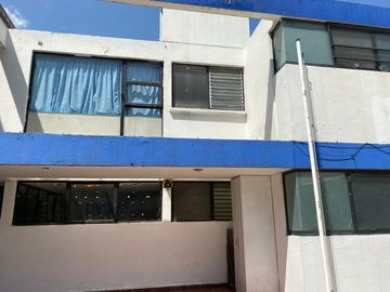 🏢 EDIFICIO COMERCIAL EN VENTA – TOLUCAUbicación estratégica:** **Av. Isidro Fabela Norte, Col. Doctores, Toluca, Edo. Méx.**