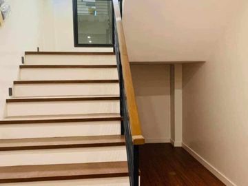 Brand New 3 Bedrooms House with Overlooking View for Sale in Bermuda Hills, Baguio City