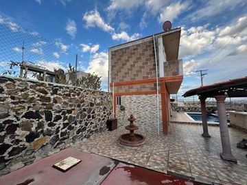 CASA EN VENTA A UNOS MINUTOS DE OAXTEPEC, MORELOS