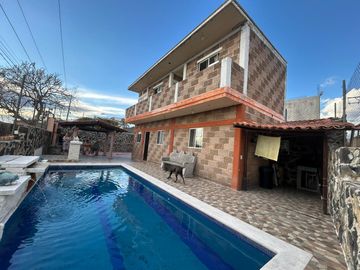 CASA EN VENTA A UNOS MINUTOS DE OAXTEPEC, MORELOS
