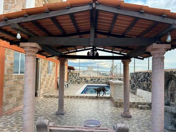 CASA EN VENTA A UNOS MINUTOS DE OAXTEPEC, MORELOS