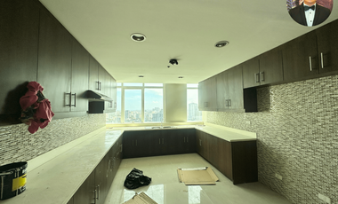 For Sale: 3 Bedroom Penthouse at Padgett Place, Cebu - 310sqm.