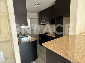 Casa en Venta 3 recamaras, en Monte Realr, Tijuana Baja California.