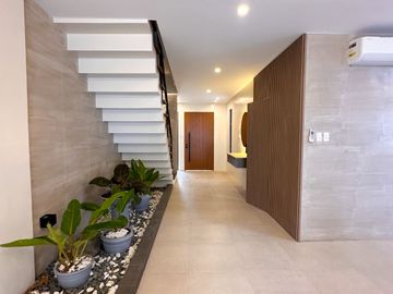 Brand New 4-bedroom House For Sale in Tokyo Mansions