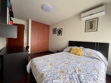 Se vende Hermoso Duplex  frente a parque en Chacarilla San Borja, Lima, Perú