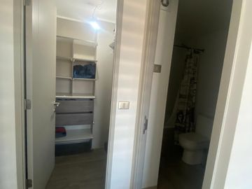 ARRIENDO DEPARTAMENTO METRO MIRADOR, 2DORMITORIO,2BAÑOS,ESTACIONAMIENTO Y BODEGA